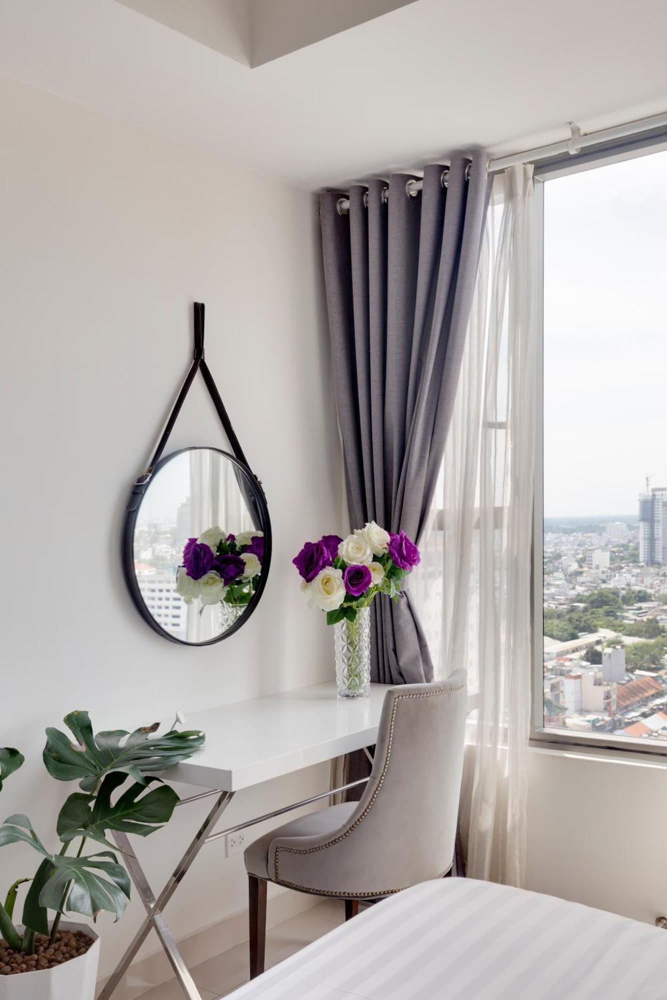 Smile Home - Rivegate - Modern Comfort - Near Bui Vien Cidade de Ho Chi Minh Exterior foto